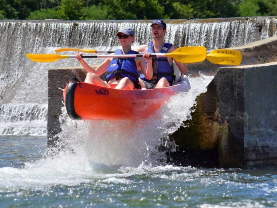 Location de Canoë Kayak à Vallon-Pont-d'Arc : parcours 37km