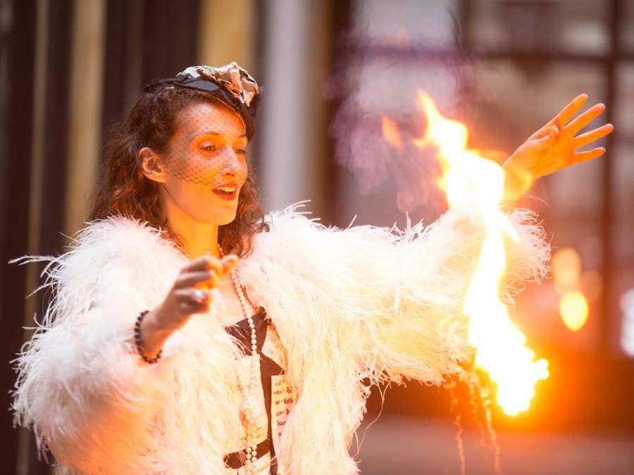 Visita y espectáculo: La trama de los Passages Couverts (75)