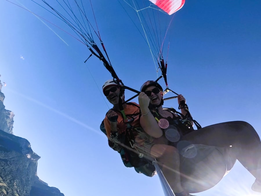 Vol Sensations en parapente au-dessus du lac d'Annecy