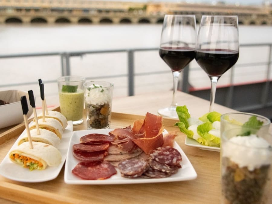Crucero de aperitivo por el Garona en Burdeos (33)