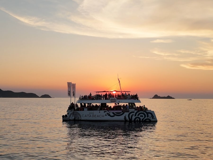 Sunset Music Live cruise to the Sanguinaires Islands in Ajaccio 