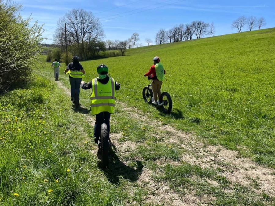 Ruta guiada en scooter eléctrico de 28 km en Montgaillard (47)