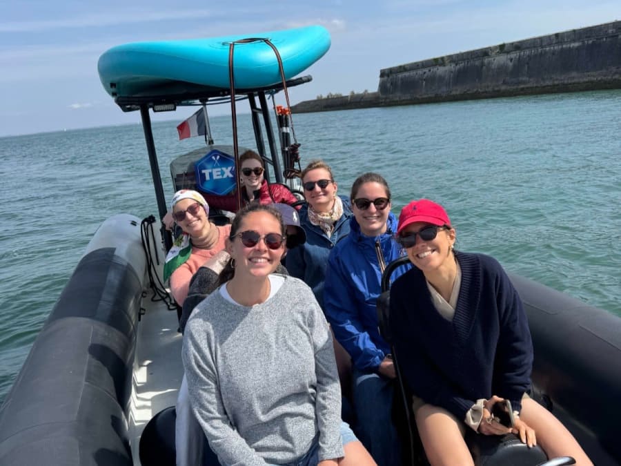 Balade en bateau au coucher de soleil à La Rochelle (17)