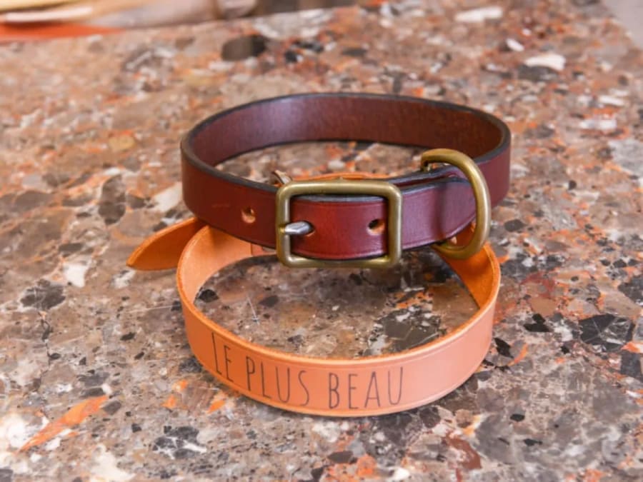 Taller de collares de cuero cerca de Annecy (74)