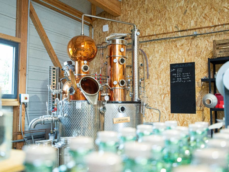 Gin assembly workshop at Autrans-Méaudre en Vercors (38)
