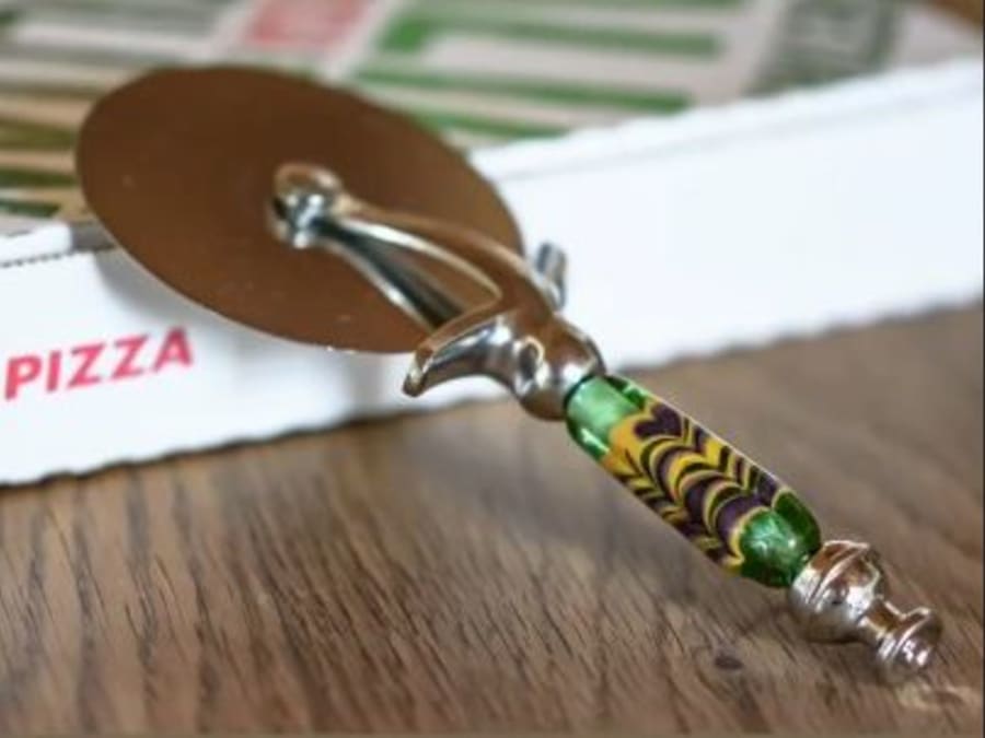 Spun glass tableware workshop (69)