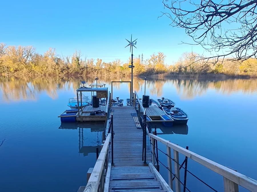 Boat rental without a license in Avignon (84)