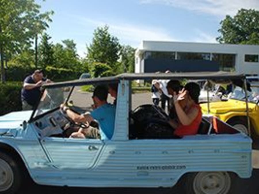 Team Building Rallye en Méhari 