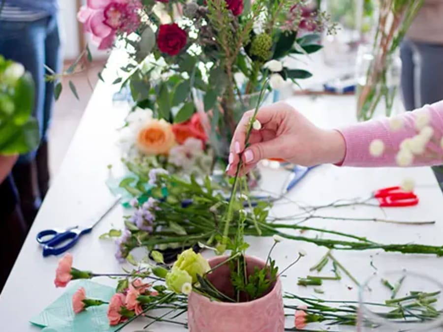 Atelier création d'un bouquet de fleurs  fraiches à Agey (21)