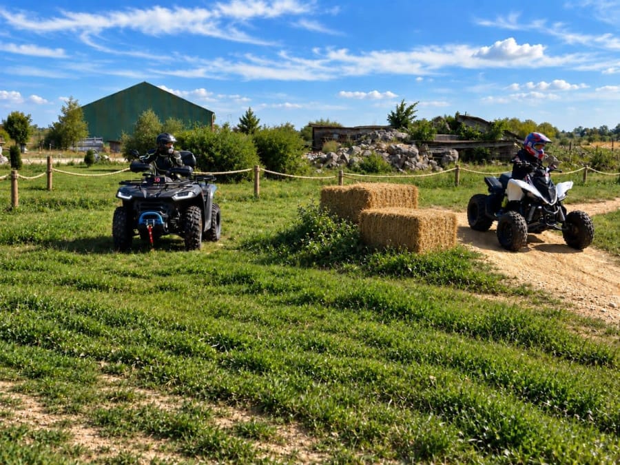 Introductiecursus motorrijden/quadrijden voor kinderen in La Ferté-Gaucher (77)