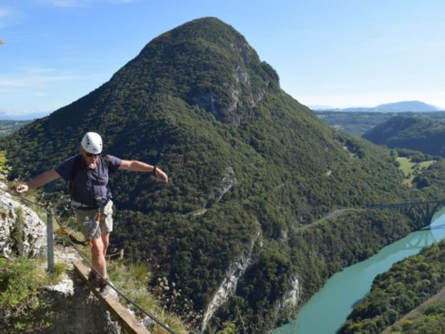 Via Ferrata De Fort L'ecluse À Léaz (01)