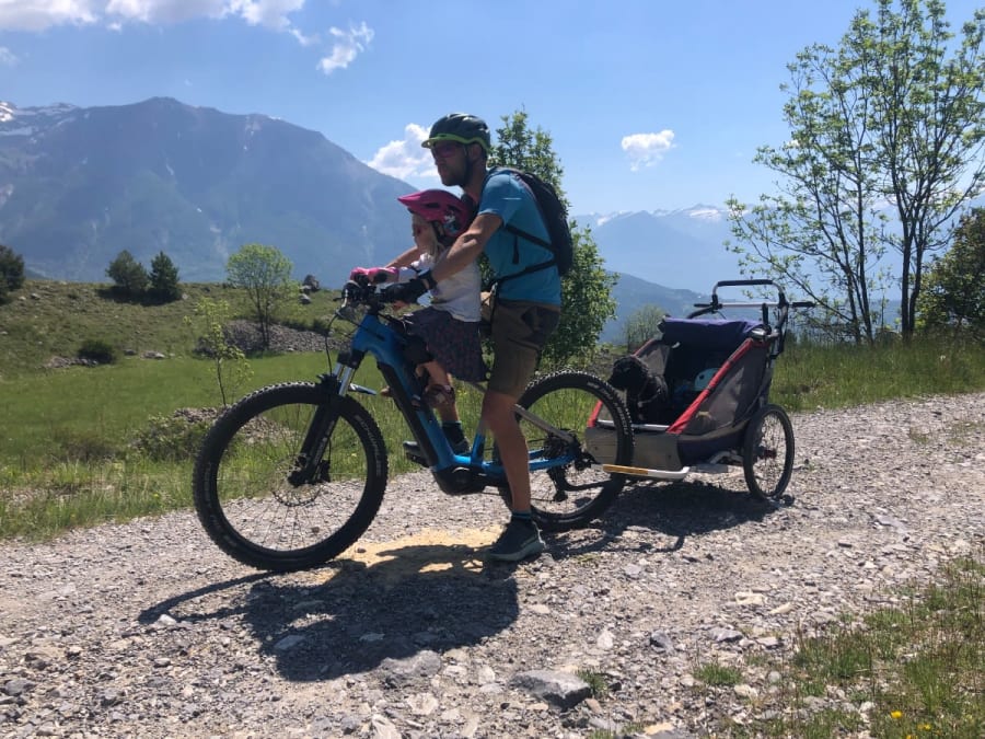 Balade familiale en  VTT électrique à Réallon (05)