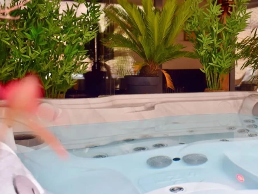 EVJF Spa privatif à l'Hôtel le Trophée à Deauville (14)