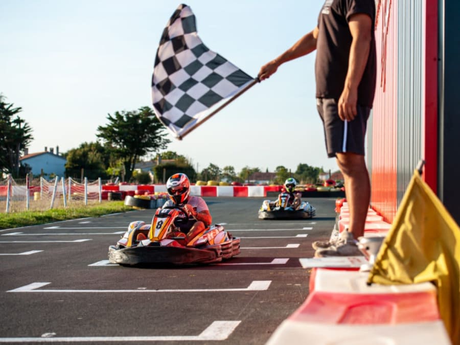 Team Building Karting à La Jonchère (85)