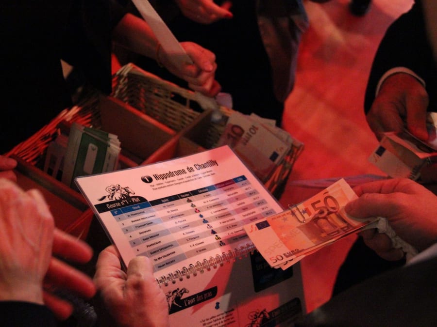 Animation paris hippiques "Un soir de Courses"