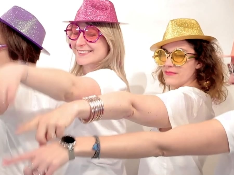 EVG/EVJF grabación de un single con videoclip en el distrito 20 