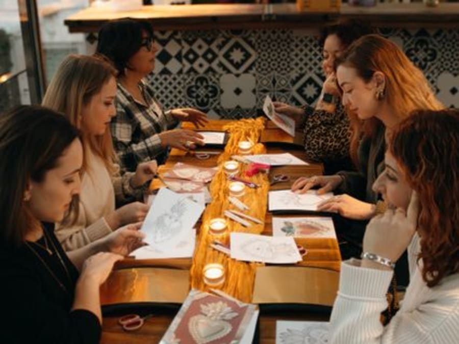 Creative themed afterwork in Hyères (83)