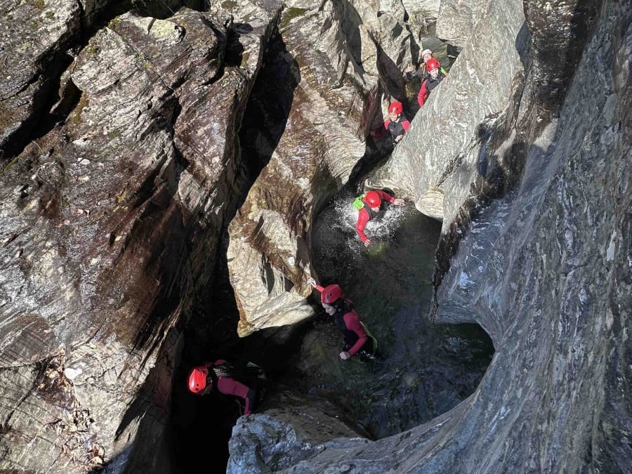 Canyoning dans le canyon du Roujanel en Lozère (48)