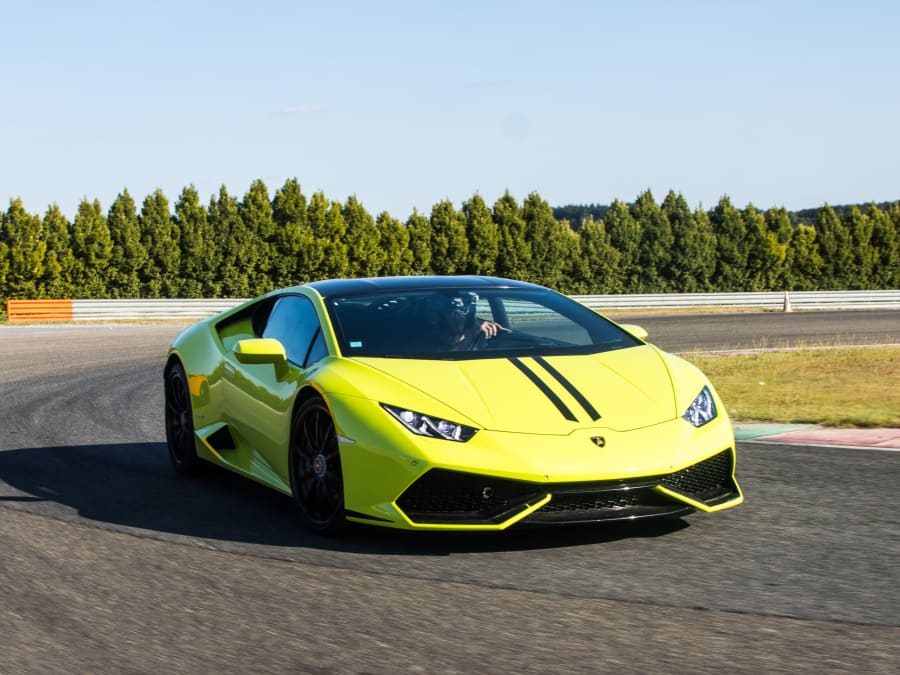 Stage trio Lamborghini Huracan/Porsche 991 GT3RS/Ferrari F8 (62)