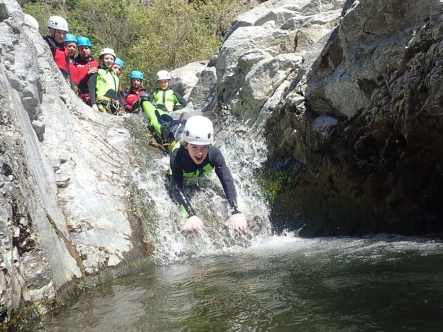 Canyoning in Benahavís op de Guadalmina, vlakbij Marbella
