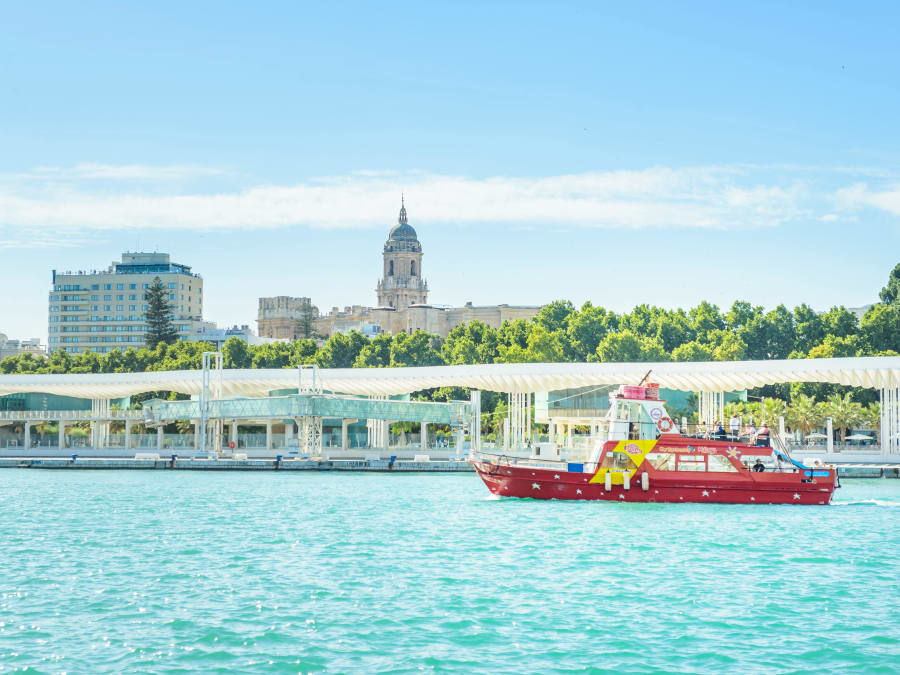 Paseo en barco por la bahía de Málaga