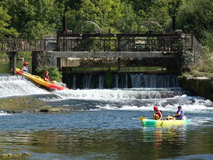 Balade d'une Journée en Cano¨¨e à Ornans (25)