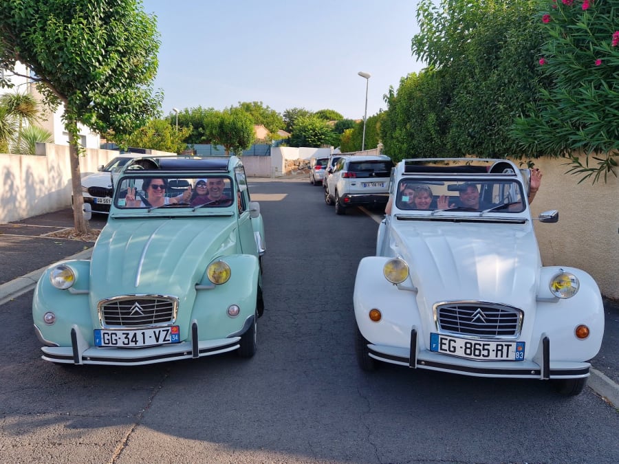 Team Building balade en 2CV à Béziers