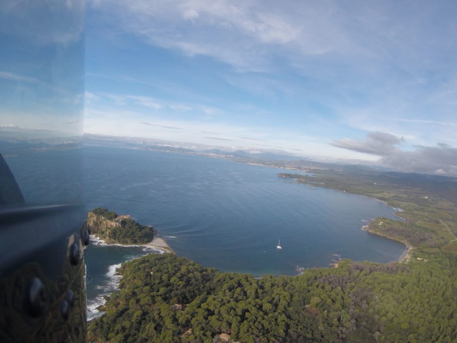 Helicopter flight in Hyères (83)