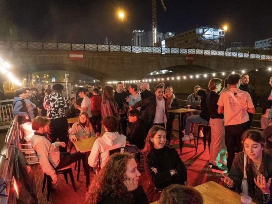 La Péniche de Notre Dame à Paris 5ème