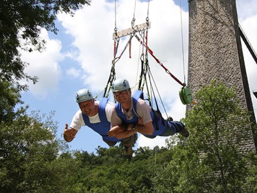 Balancoire Geante Swing Depuis Le Viaduc De La Souleuvre Funbooker