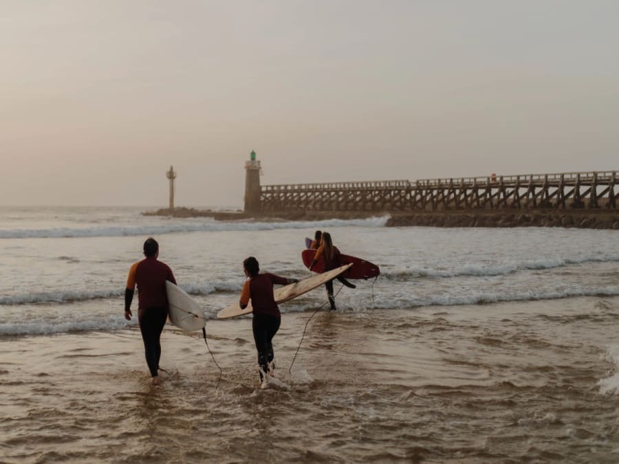 Cours collectif de surf à Seignosse (40)