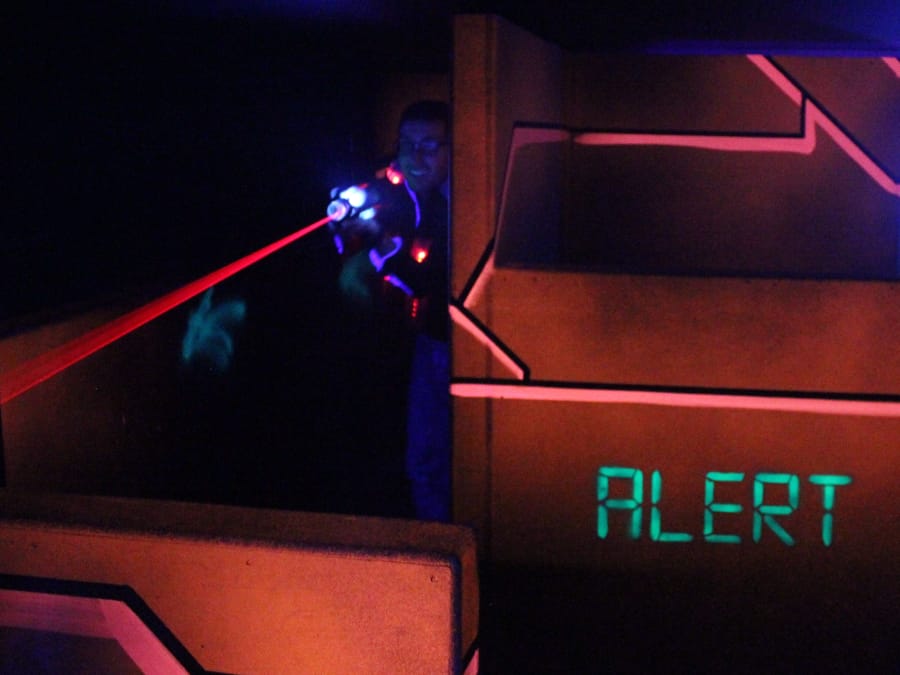 Anniversaire Laser Game 9-13 ans à Rueil-Malmaison (92)