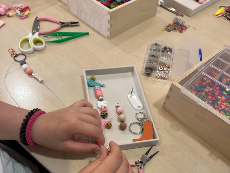 Anniversaire Atelier créatif bijoux à Marseille (13)