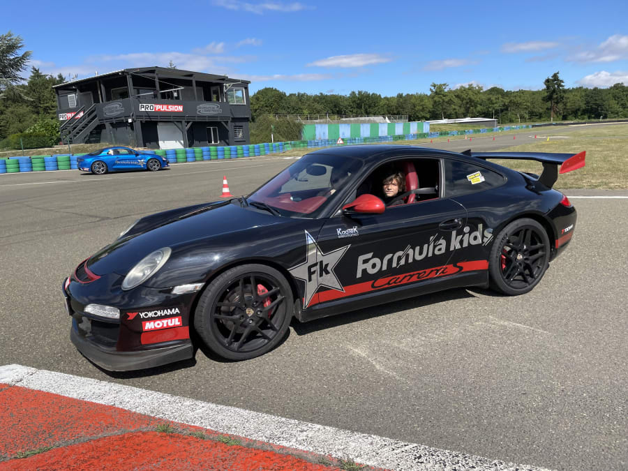 Porsche/Ferrari children's driving course near Metz (54)