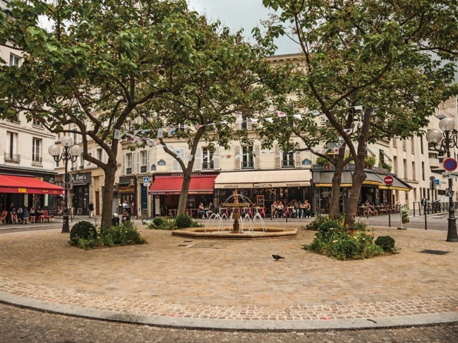 Team Building Escape Game "Les Mystères du Quartier Latin"