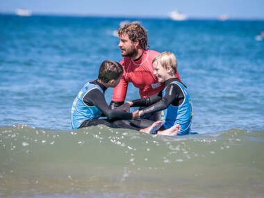 Cursos de surf para niños en Capbreton (40)