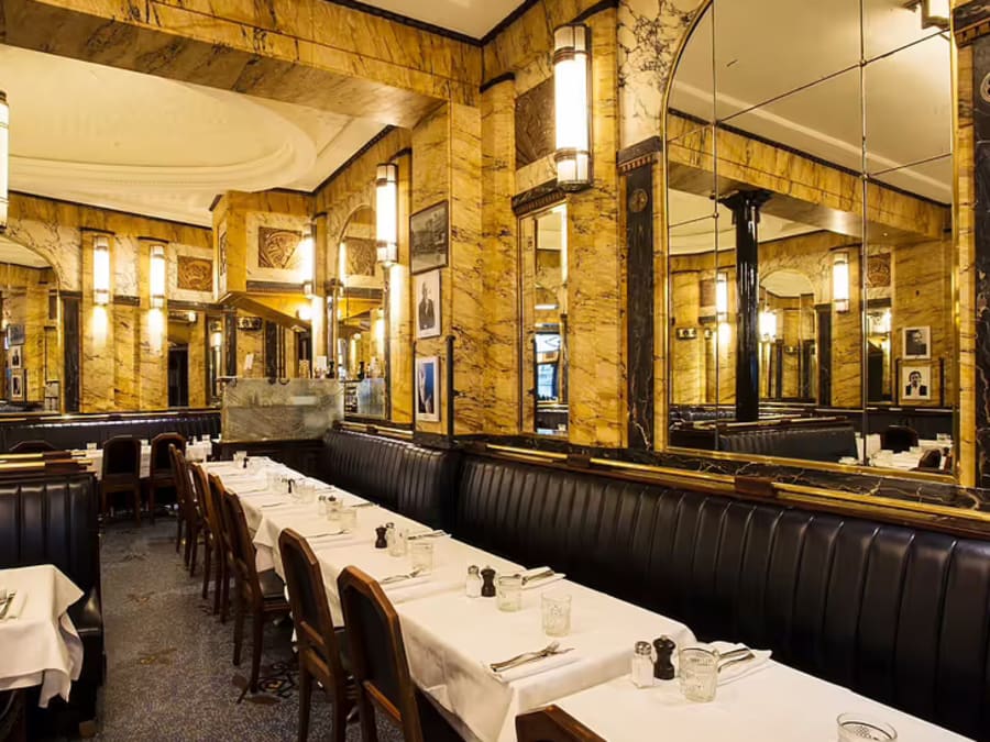 Le Vaudeville à Paris 2ème