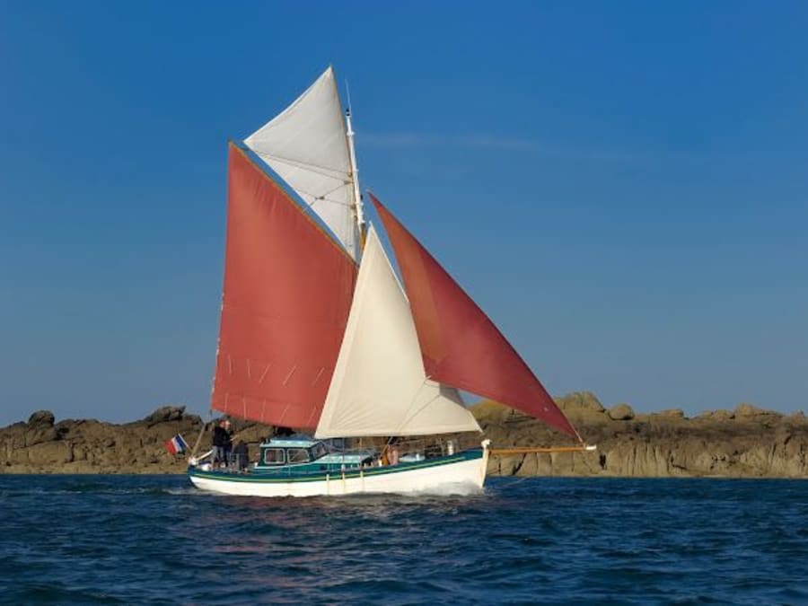 Croisière Aux Îles Du Morbihan Au Départ De Locmariaquer (56)