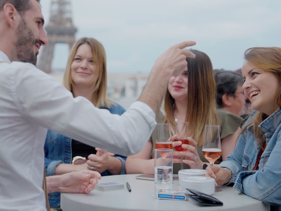 Animation Magie Close Up, Mentalisme Pays de la Loire & Bretagne