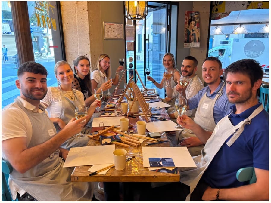 Team Building Atelier Peinture et Vin à Bordeaux (33)