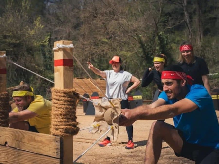 Giochi di avventura e sfide a squadre a Villeneuve-Loubet (06)