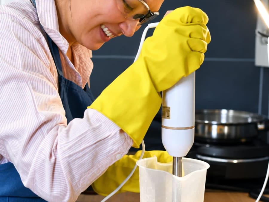 Workshop ambachtelijke zeep maken in Argenteuil (95)