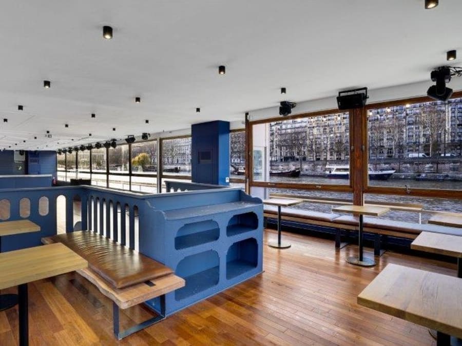 Péniche L'Eiffel en Seine à Paris 7ème