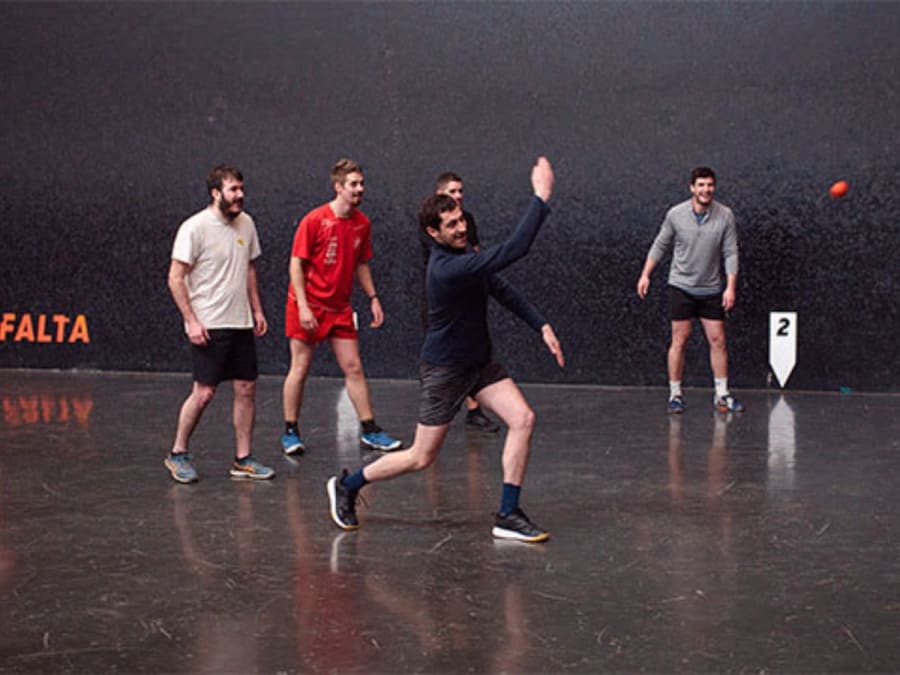 Initiation à la pelote basque à Biarritz (64)