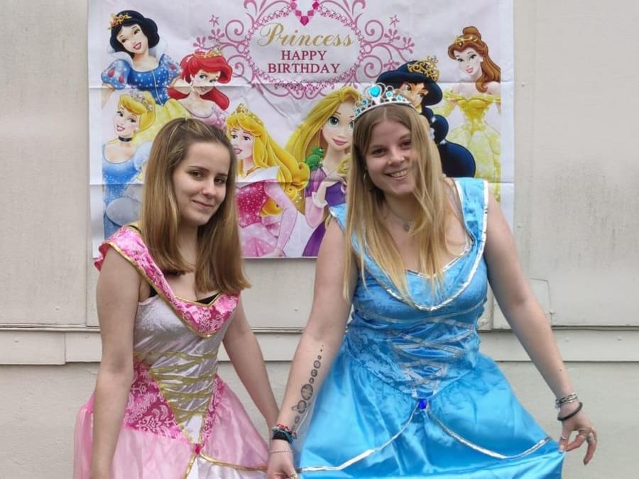 Anniversaire Princesse 6-8 ans à domicile (Île-de-France)