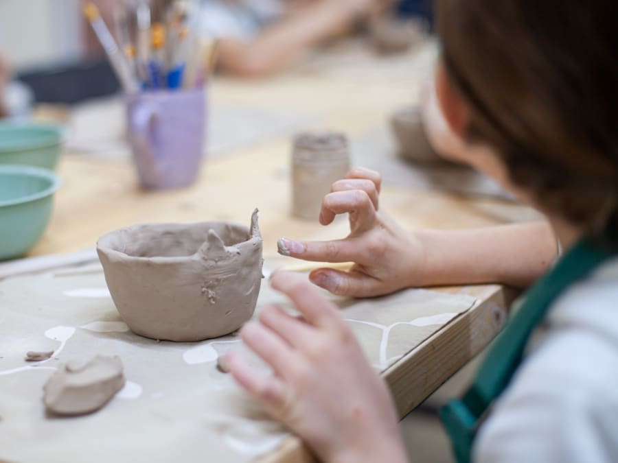 Taller de introducción al modelado cerámico en Burdeos (33)