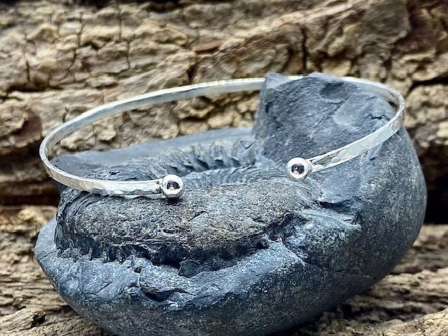 Silver bracelet workshop in Strasbourg (67)