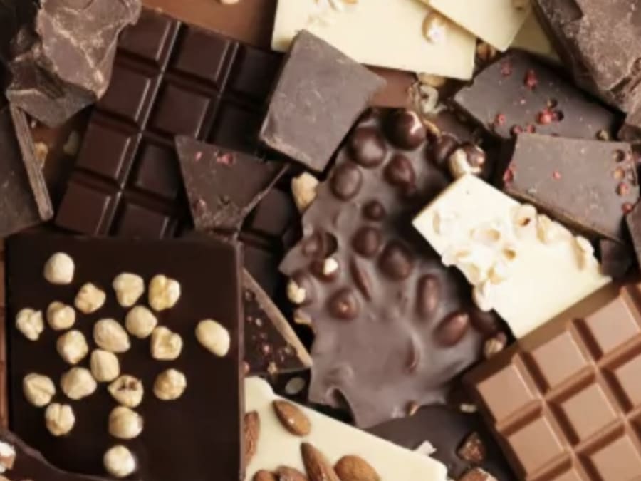 Easter chocolate workshop for parents and children in Paris 14th