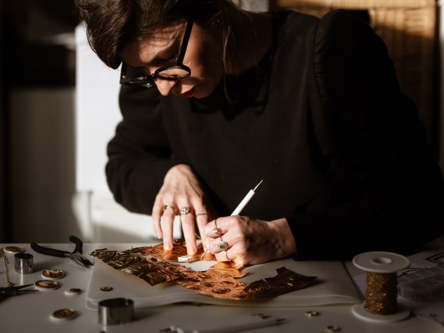 Metal embossing workshop in Le Bouscat (33)