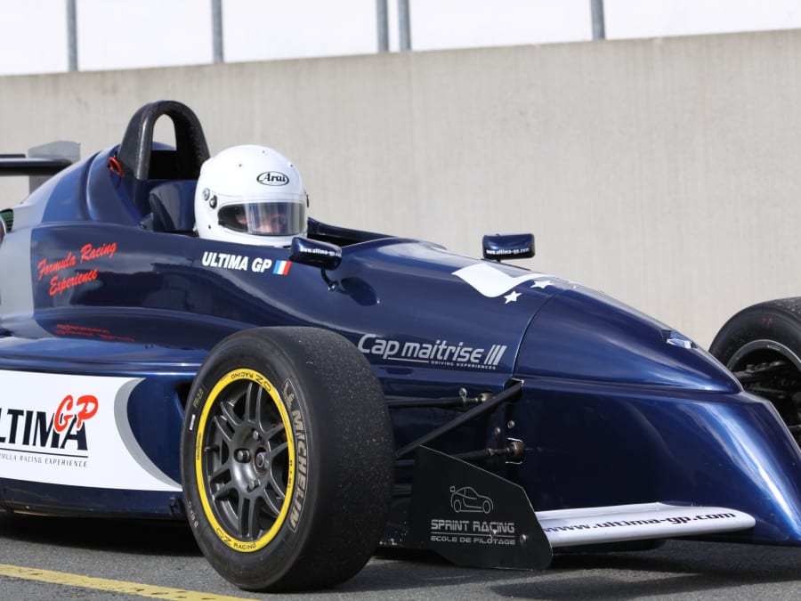 Stage de pilotage Formule Renault Circuit Saint-Laurent de Mure